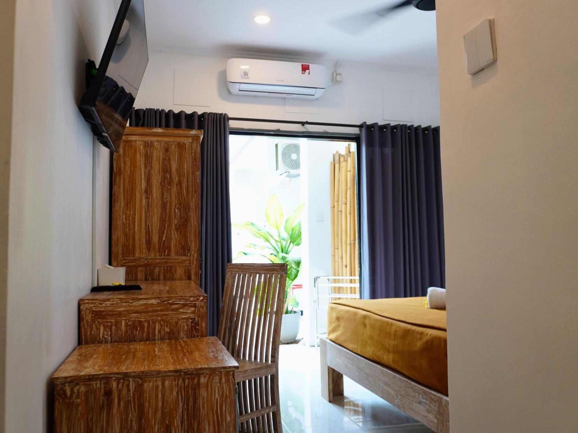 Summer Of Surf Hostel Uluwatu Ungasan  Luaran gambar